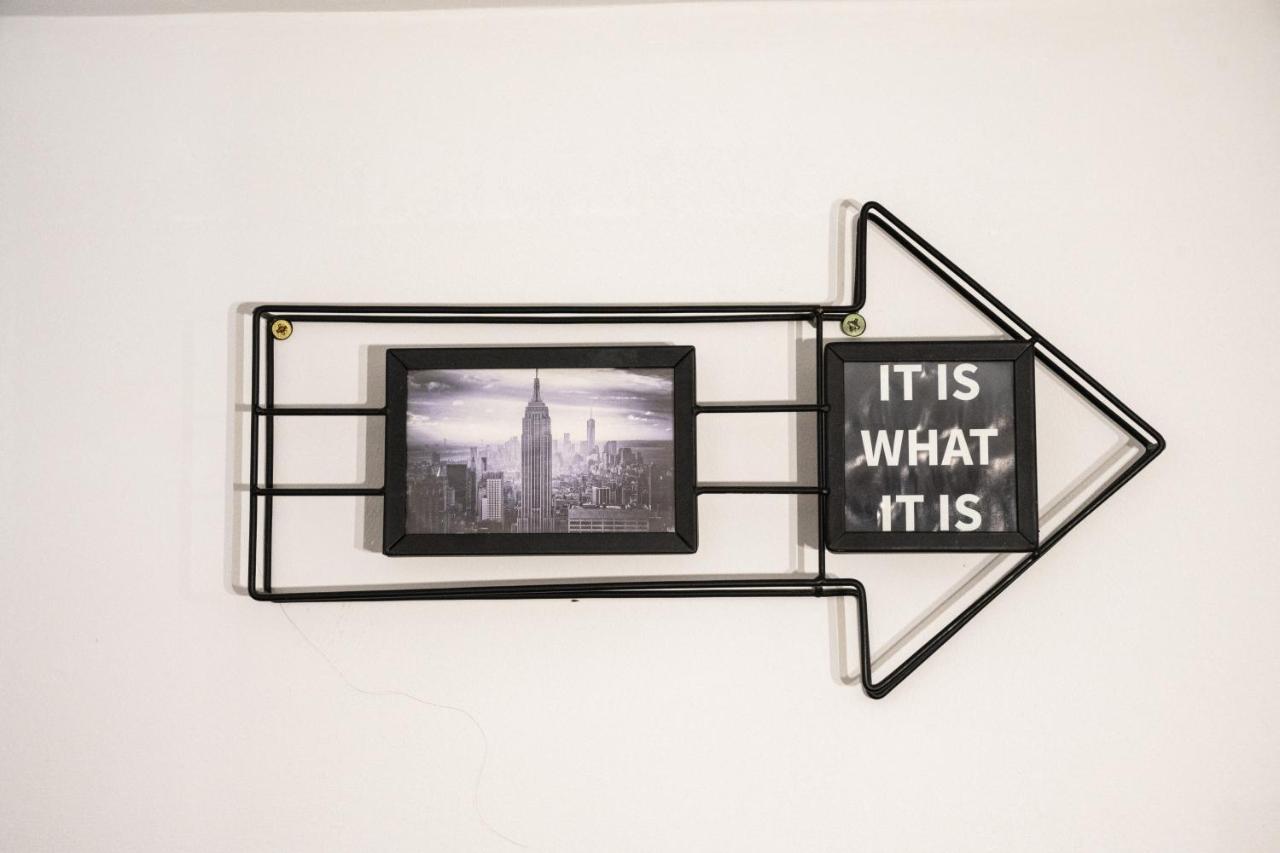 Hedonist Apartment シベニク エクステリア 写真