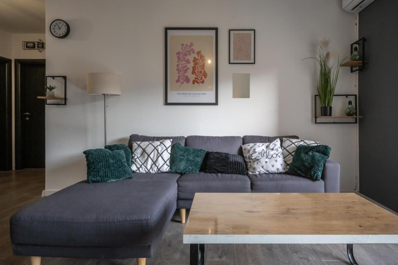 Hedonist Apartment シベニク エクステリア 写真